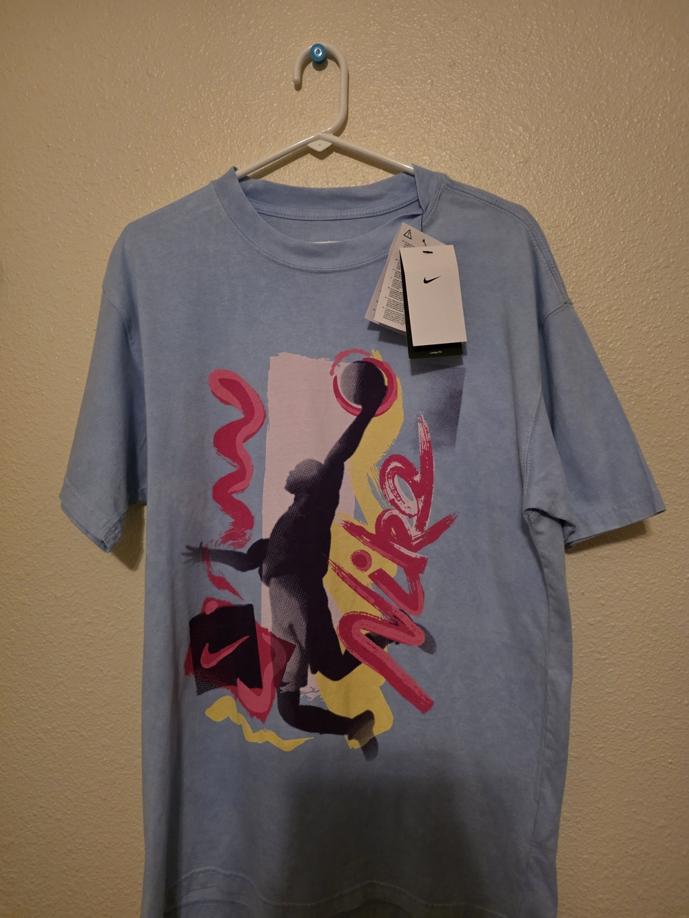 Nike Men’s Light Blue Graphic T-Shirt Size Small